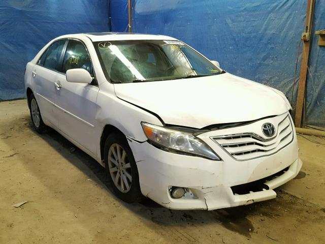 4T1BF3EK4BU776254 - 2011 TOYOTA CAMRY BASE WHITE photo 1