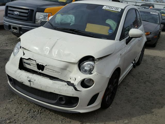 3C3CFFFH4DT697472 - 2013 FIAT 500 ABARTH WHITE photo 2