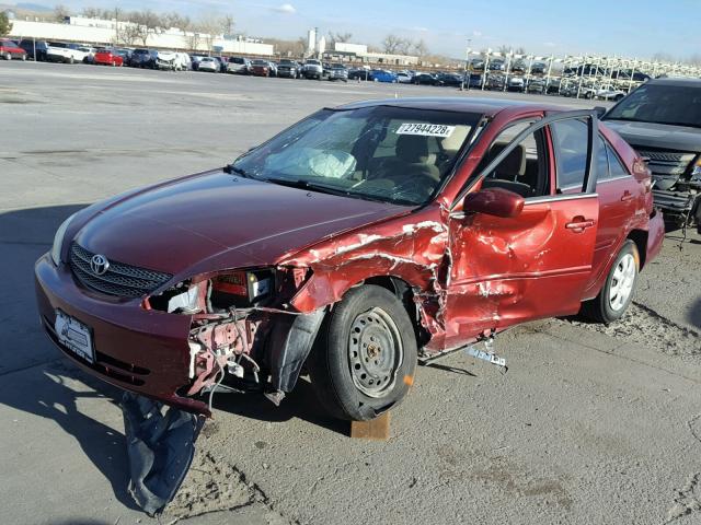 JTDBE32K130223677 - 2003 TOYOTA CAMRY LE RED photo 2