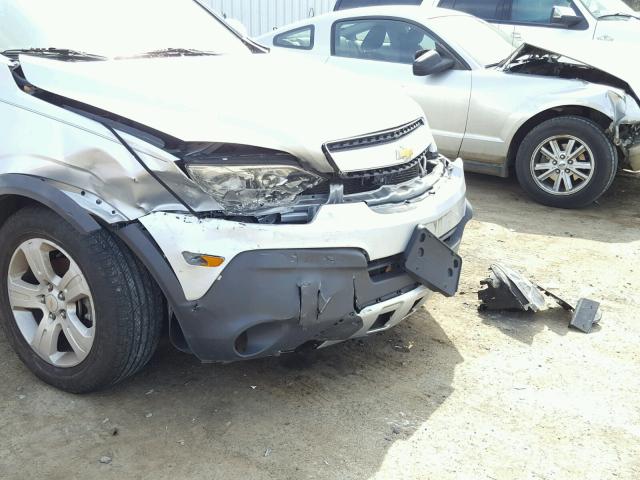 3GNAL2EK4DS635228 - 2013 CHEVROLET CAPTIVA LS 灰色 照片 9