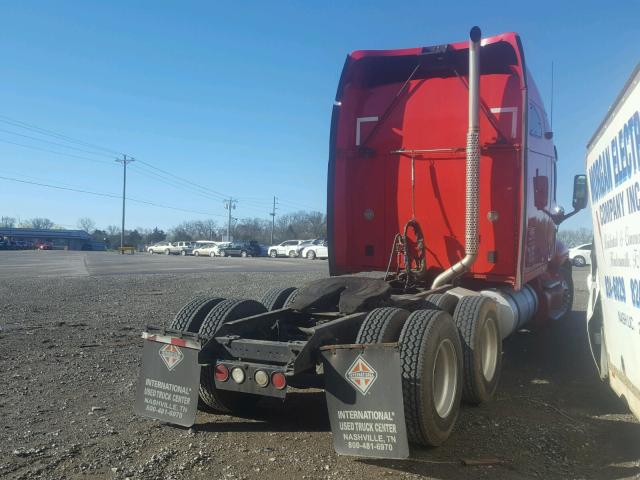 1XKTDU8X37J203340 - 2007 KENWORTH CONSTRUCTI RED photo 4