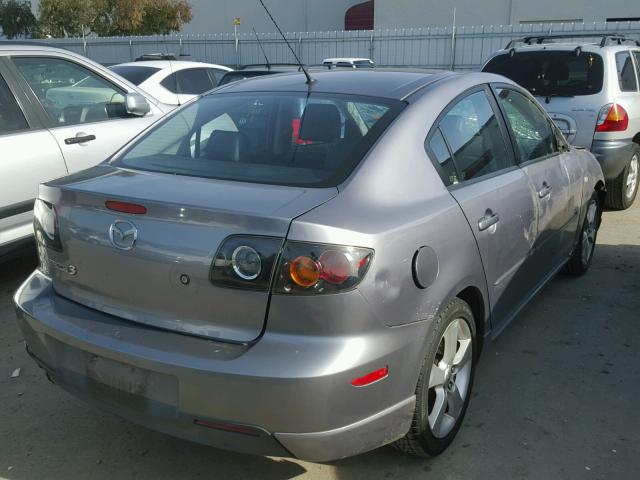 JM1BK123841161745 - 2004 MAZDA 3 S GRAY photo 4