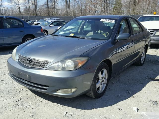 4T1BE32K42U611120 - 2002 TOYOTA CAMRY LE TURQUOISE photo 2