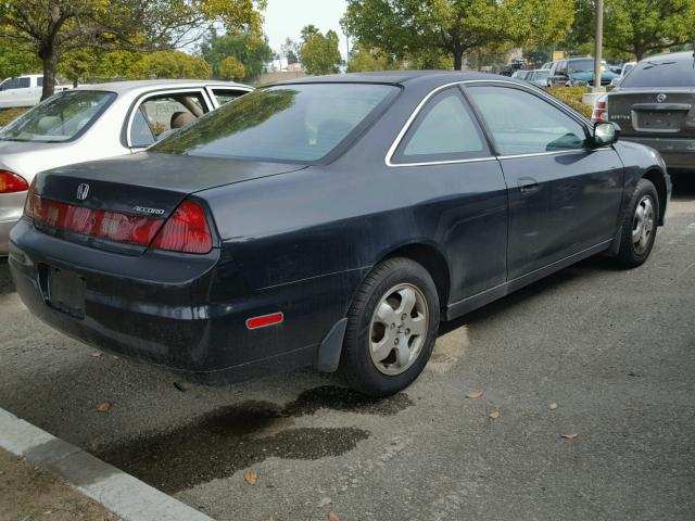 1HGCG31781A001738 - 2001 HONDA ACCORD EX BLACK photo 4