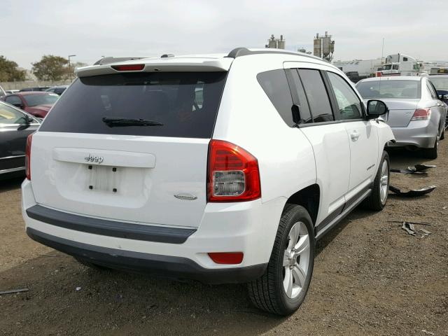 1C4NJCEB0DD190895 - 2013 JEEP COMPASS LA WHITE photo 4