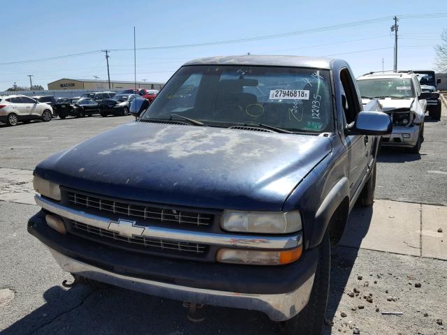 1GCEK14V6YZ336352 - 2000 CHEVROLET SILVERADO BLUE photo 2