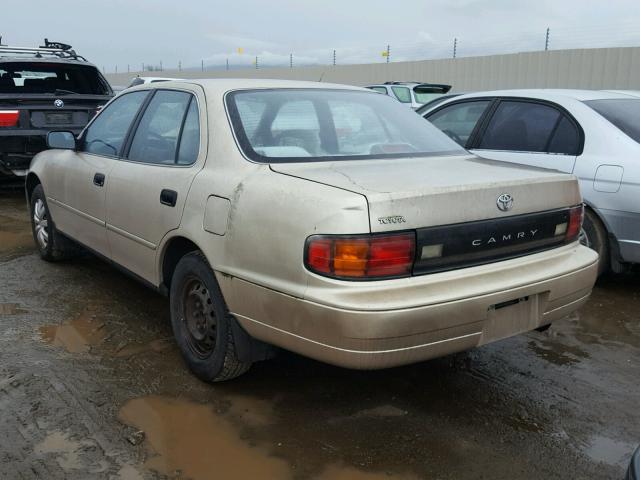 JT2SK11E2P0162377 - 1993 TOYOTA CAMRY DX BEIGE photo 3