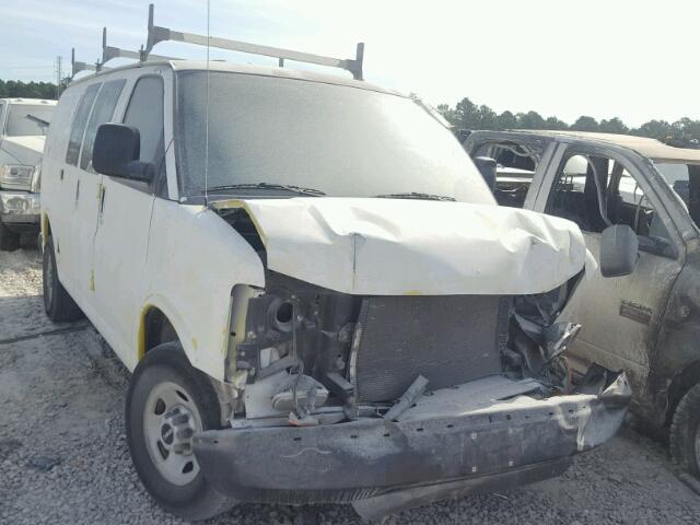 1GTGG25U771114518 - 2007 GMC SAVANA G25 WHITE photo 1