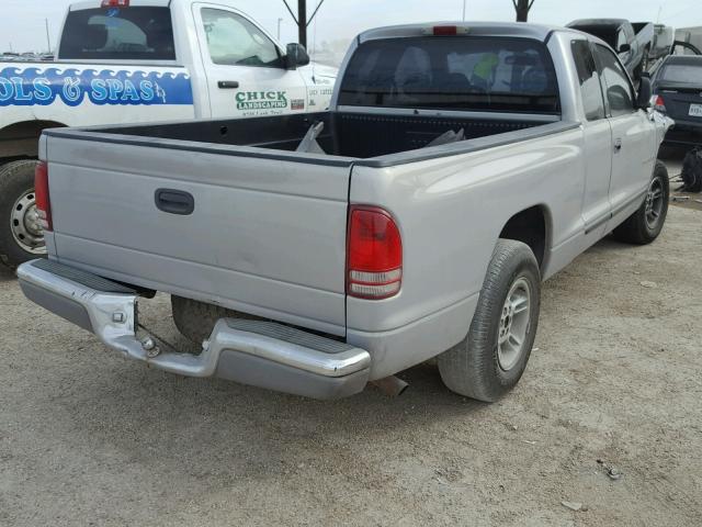 1B7GL22Y9XS120074 - 1999 DODGE DAKOTA SILVER photo 4