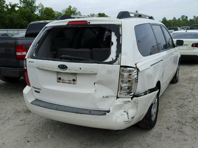 KNDMB233X66061505 - 2006 KIA SEDONA EX WHITE photo 4