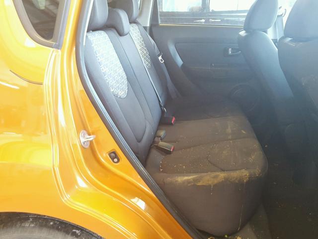 KNDJT2A29B7313744 - 2011 KIA SOUL + ORANGE photo 6