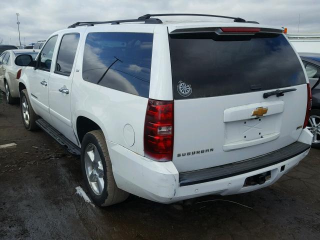 3GNFK16347G320897 - 2007 CHEVROLET SUBURBAN K WHITE photo 3