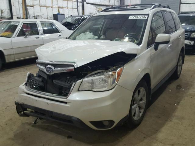 JF2SJAHC2FH807576 - 2015 SUBARU FORESTER 2 WHITE photo 2