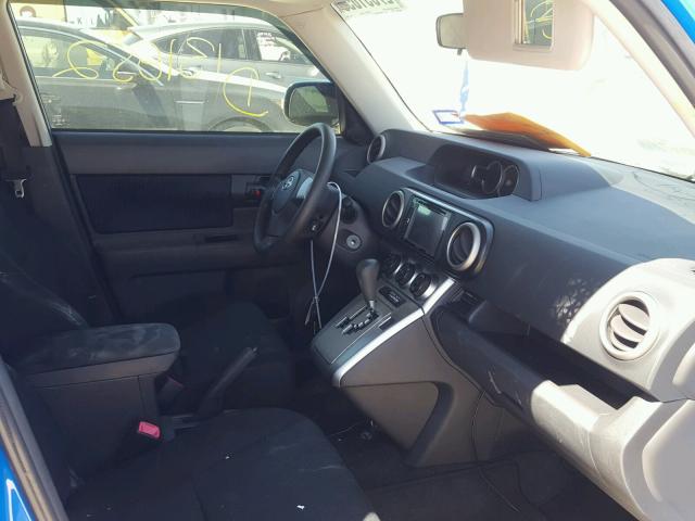 JTLZE4FE5B1136628 - 2011 TOYOTA SCION XB Blau Foto 5