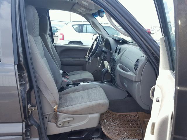1J4GL38K75W565714 - 2005 JEEP LIBERTY RE CHARCOAL photo 5