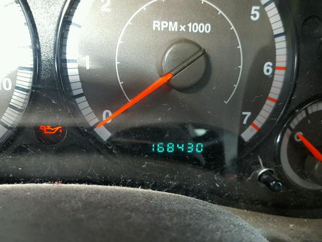 1J4GL38K75W565714 - 2005 JEEP LIBERTY RE CHARCOAL photo 8