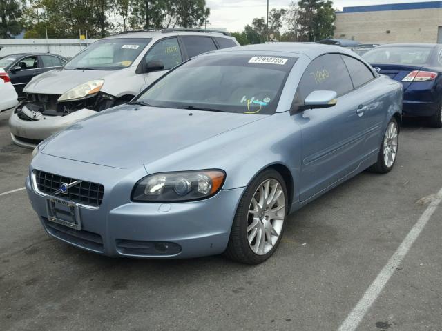 YV1MC68237J023465 - 2007 VOLVO C70 T5 BLUE photo 2