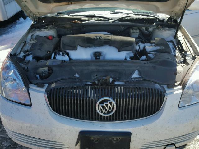 1G4HD57277U102311 - 2007 BUICK LUCERNE CX WHITE photo 7