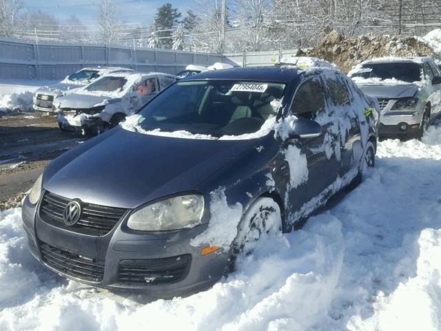 3VWEF71K47M188474 - 2007 VOLKSWAGEN JETTA WOLF GRAY photo 2