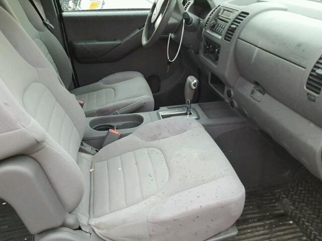 1N6BD06T77C451401 - 2007 NISSAN FRONTIER K SILVER photo 5