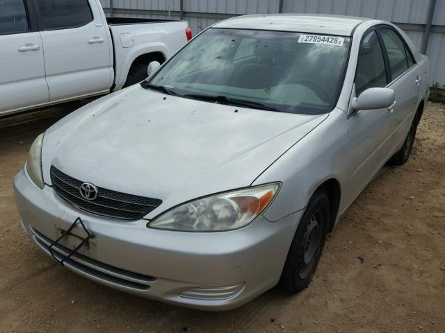 4T1BE32K23U682348 - 2003 TOYOTA CAMRY LE SILVER photo 2