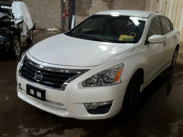 1N4AL3AP7DN546835 - 2013 NISSAN ALTIMA 2.5 WHITE photo 2