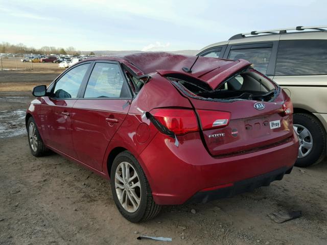 KNAFU5A27B5328952 - 2011 KIA FORTE EX RED photo 3