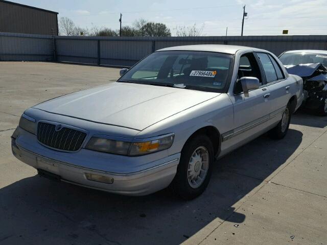 2MELM75W0VX642460 - 1997 MERCURY GRAND MARQ SILVER photo 2