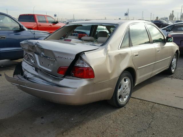 4T1BF28B04U387636 - 2004 TOYOTA AVALON XL GOLD photo 4