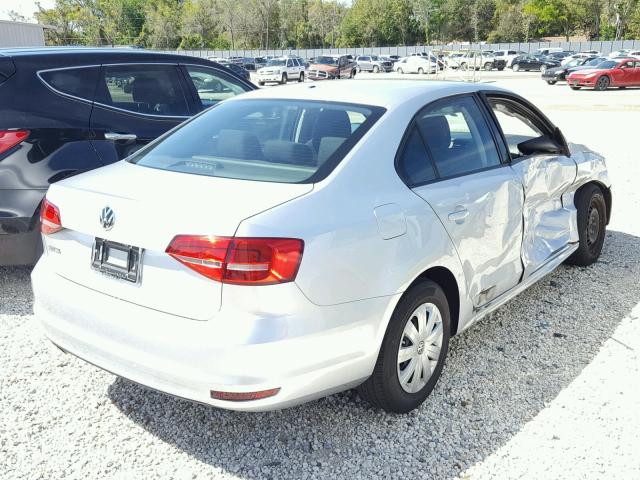 3VW2K7AJXFM324384 - 2015 VOLKSWAGEN JETTA BASE 银色 照片 4