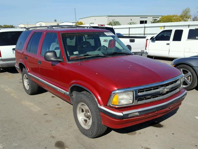 1GNCS13W1V2103928 - 1997 CHEVROLET BLAZER RED photo 1