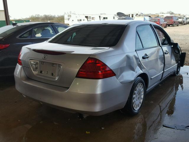 1HGCM56106A136065 - 2006 HONDA ACCORD VAL SILVER photo 4