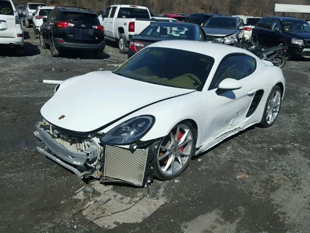 WP0AB2A85HS285387 - 2017 PORSCHE CAYMAN S WHITE photo 2