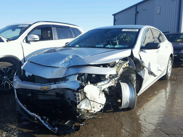1G1ZB5ST7HF275680 - 2017 CHEVROLET MALIBU LS ვერცხლისფერი ფოტო 2