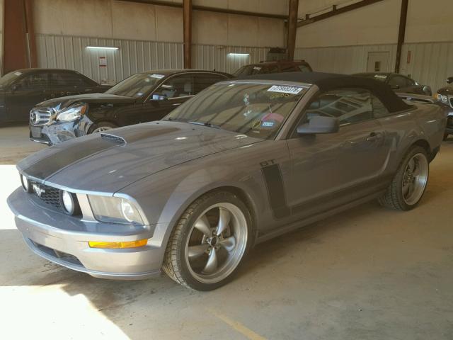 1ZVHT85H975266800 - 2007 FORD MUSTANG GT SILVER photo 2