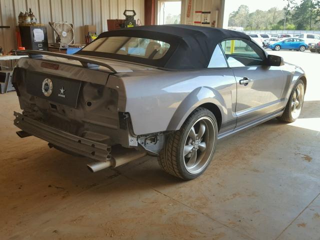 1ZVHT85H975266800 - 2007 FORD MUSTANG GT SILVER photo 4