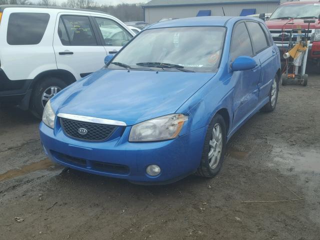 KNAFE161155117837 - 2005 KIA SPECTRA5 BLUE photo 2