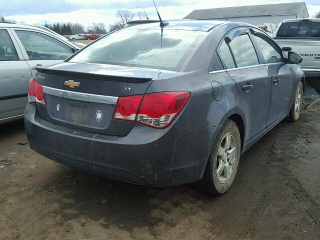 1G1PG5S95B7239193 - 2011 CHEVROLET CRUZE LT GRAY photo 4