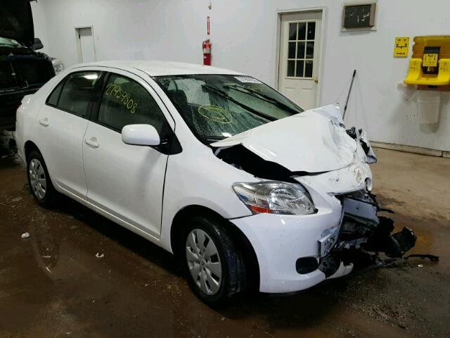 JTDBT4K36CL034946 - 2012 TOYOTA YARIS WHITE photo 1