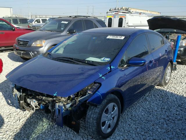 3KPFL4A72HE044573 - 2017 KIA FORTE LX BLUE photo 2