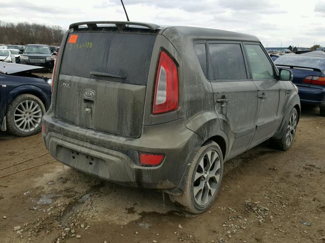 KNDJT2A67C7442053 - 2012 KIA SOUL + GREEN photo 4