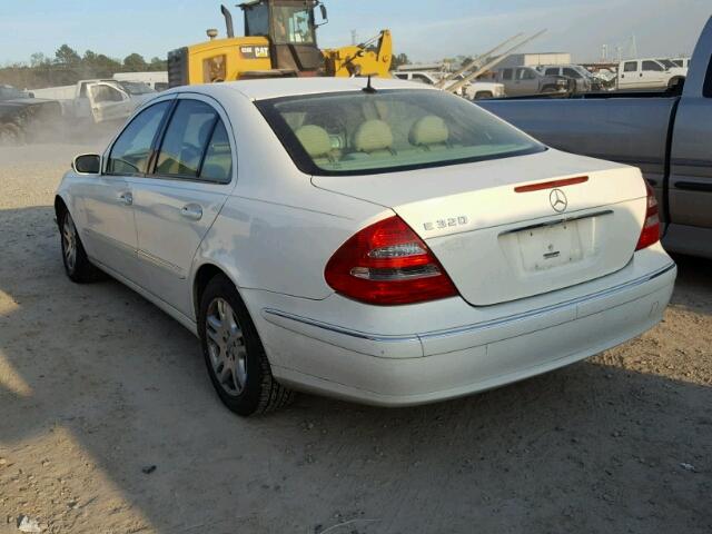 WDBUF65J54A508208 - 2004 MERCEDES-BENZ E 320 WHITE photo 3