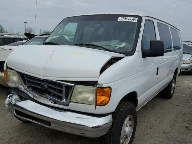 1FBSS31S53HA77171 - 2003 FORD ECONOLINE WHITE photo 2