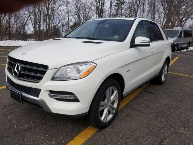 4JGDA5HB0CA001788 - 2012 MERCEDES-BENZ ML 350 4MA WHITE photo 2