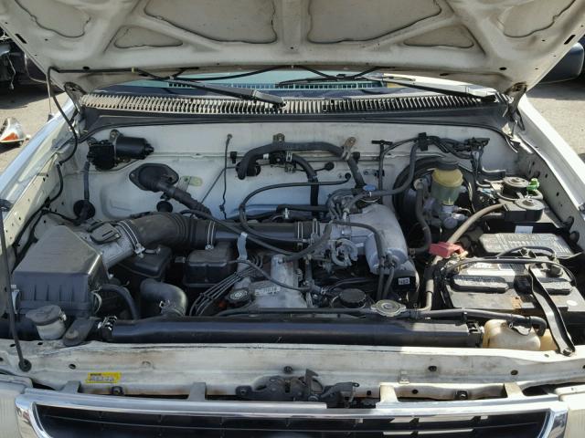 4TAVL52N2XZ539997 - 1999 TOYOTA TACOMA XTR WHITE photo 7