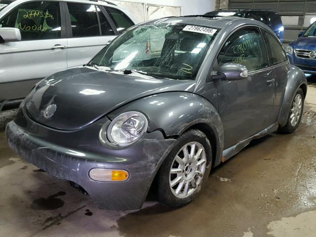 3VWCK31CX5M416642 - 2005 VOLKSWAGEN NEW BEETLE 灰色 照片 2
