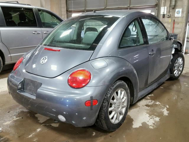 3VWCK31CX5M416642 - 2005 VOLKSWAGEN NEW BEETLE GRAY photo 4