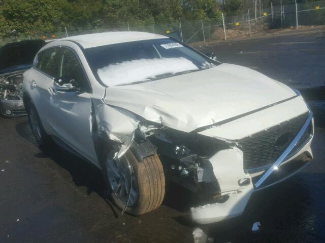 SJKCH5CP8HA039966 - 2017 INFINITI QX30 BASE WHITE photo 1