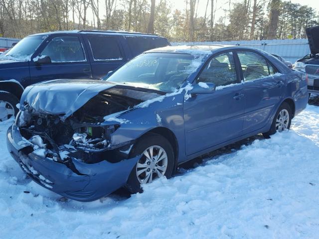 4T1BF32K84U578302 - 2004 TOYOTA CAMRY LE BLUE photo 2