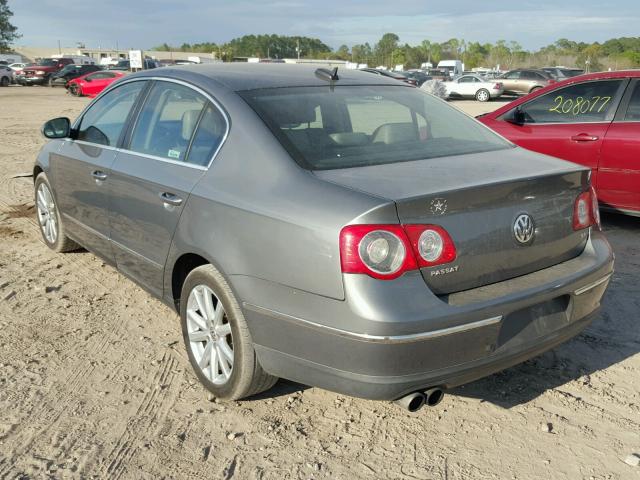 WVWEU73C36P138088 - 2006 VOLKSWAGEN PASSAT 3.6 GRAY photo 3